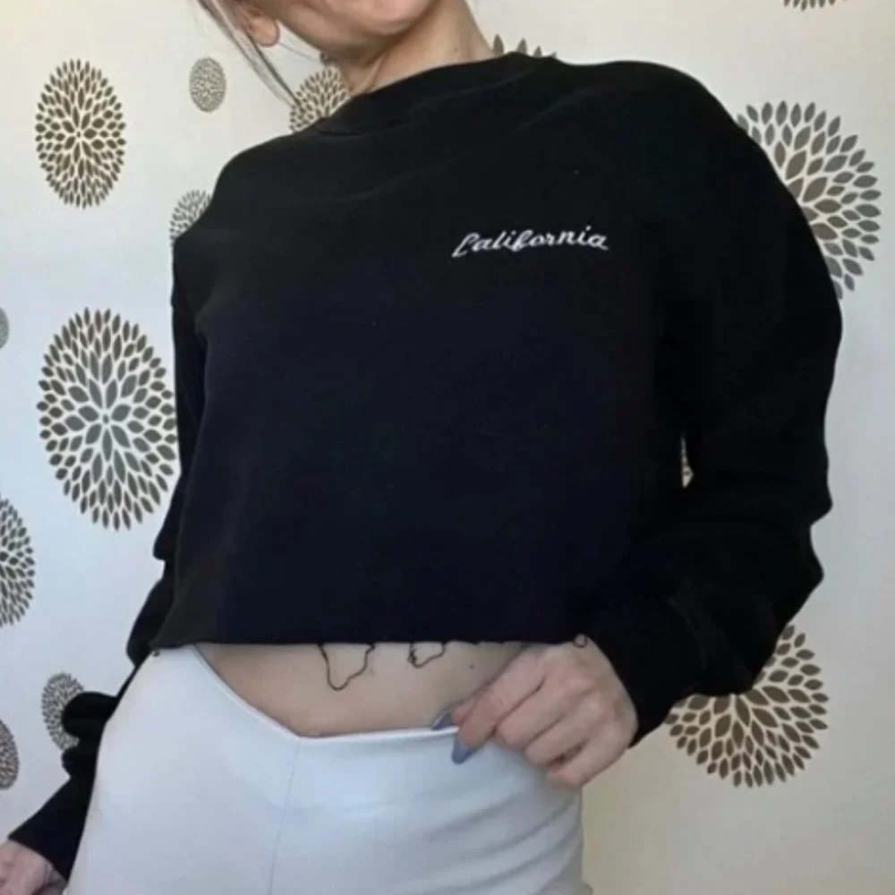 BRANDY MELVILLE Black “California” Nancy Crewneck Sweatshirt - EUC, One …
